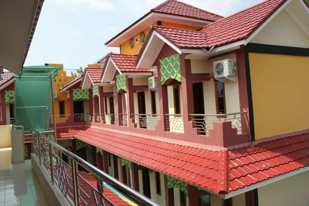 Pondok Cemara Hotel Medan Buitenkant foto